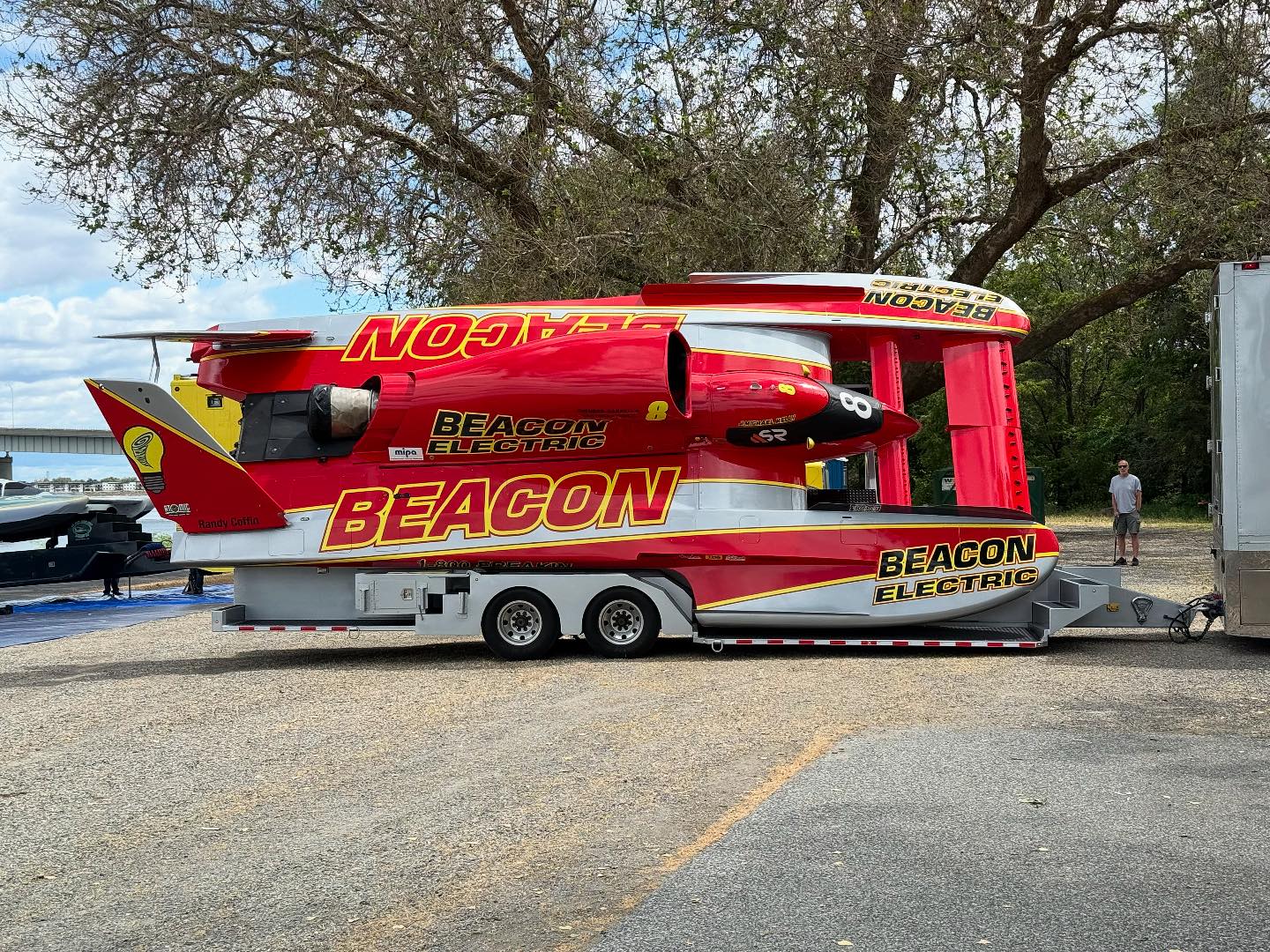 Hydro News - The U-8 Beacon Electric from Strong Racing... | Facebook