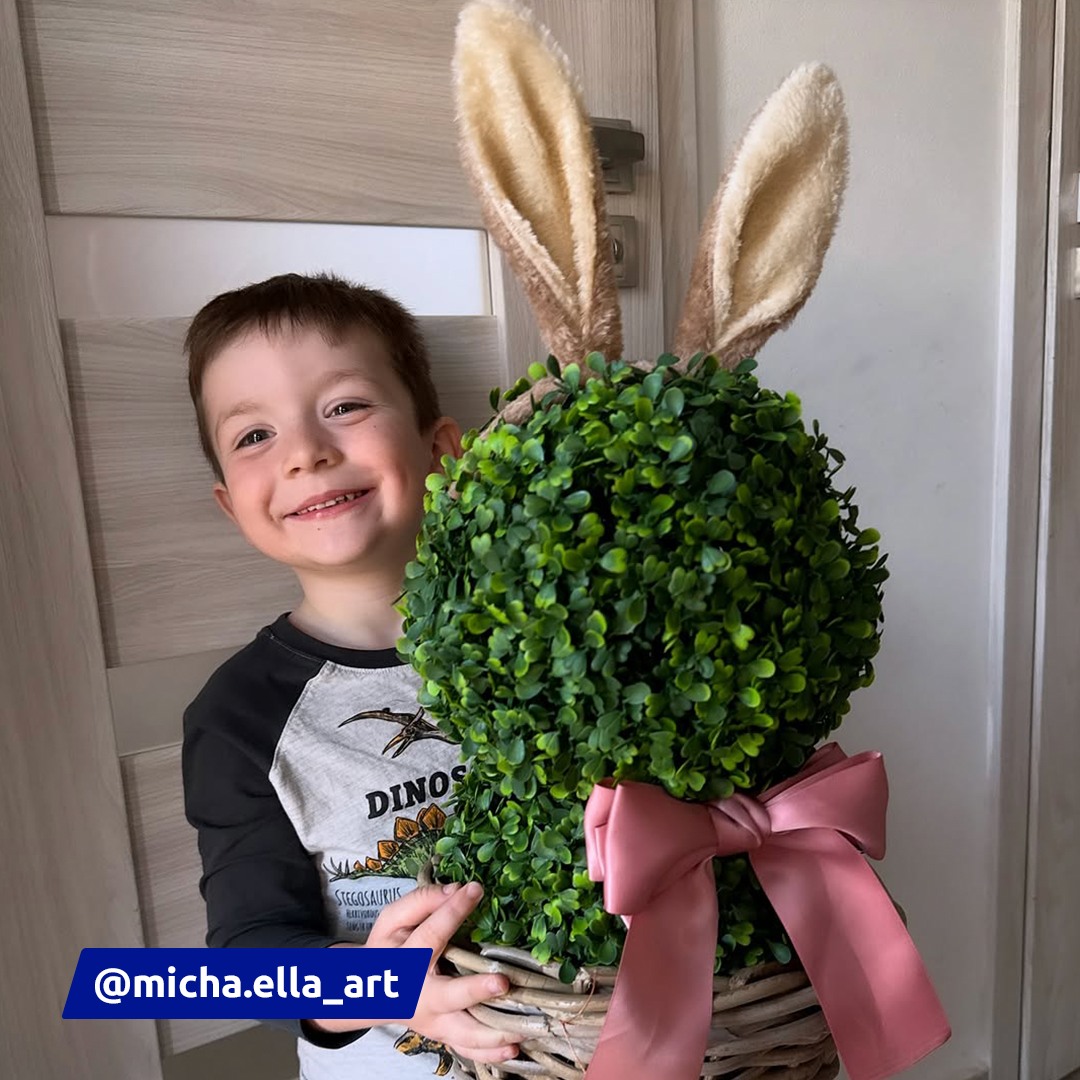 Frohe Ostern! Wir sind ganz begeistert von eurer fantastischen Osterdeko! 🐰🎀 Wie hast du dekoriert? Überprüfen Sie die aktuellen Öffnungszeiten auf unserer Website! 💛
