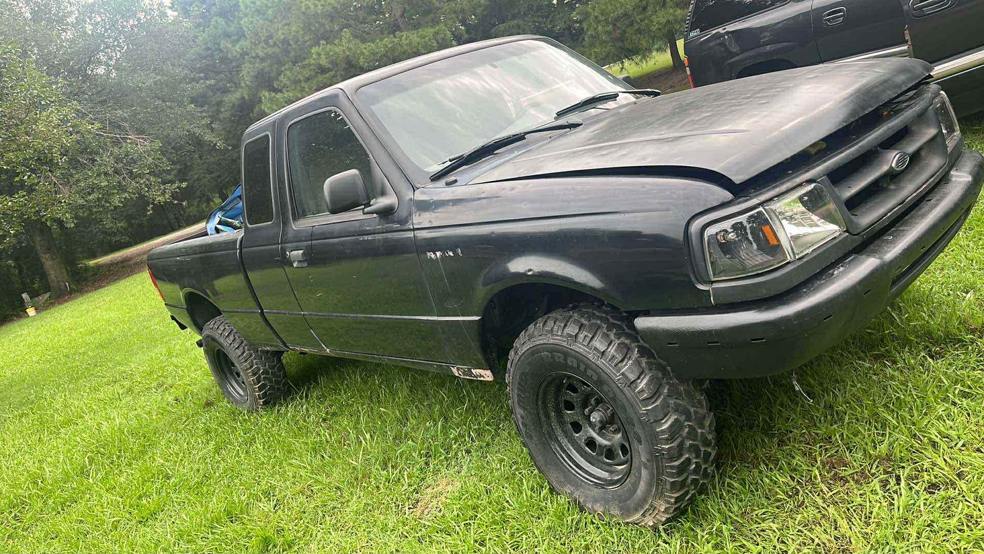 1995 Ford Ranger Super Cab · Splash