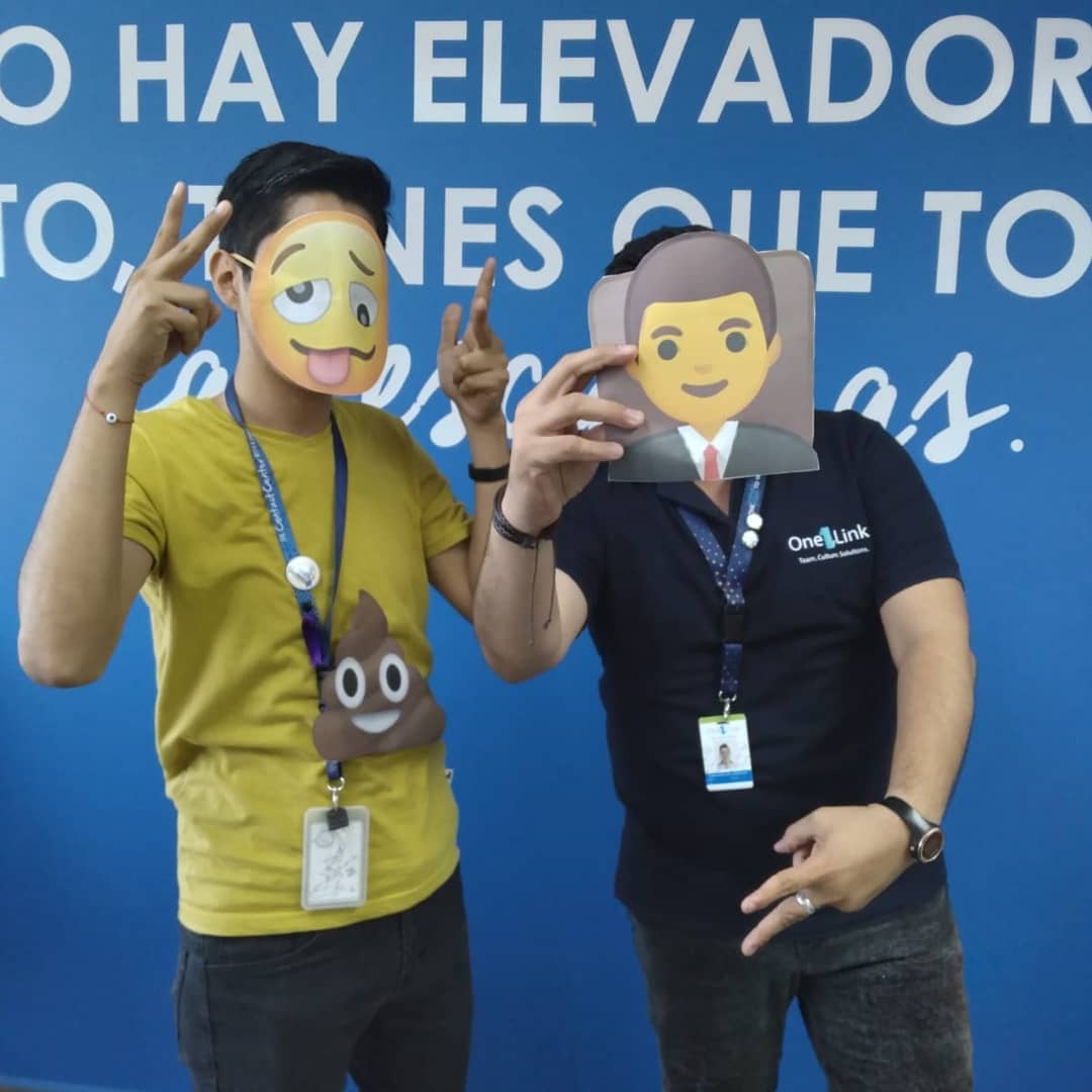 Webhelp México - En #OneLink el día del emoji no pasa...