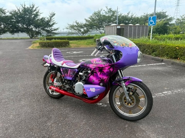 CBX400Fのシート張り替え！ チンチラ紫で、横マチノーマル仕様のタック