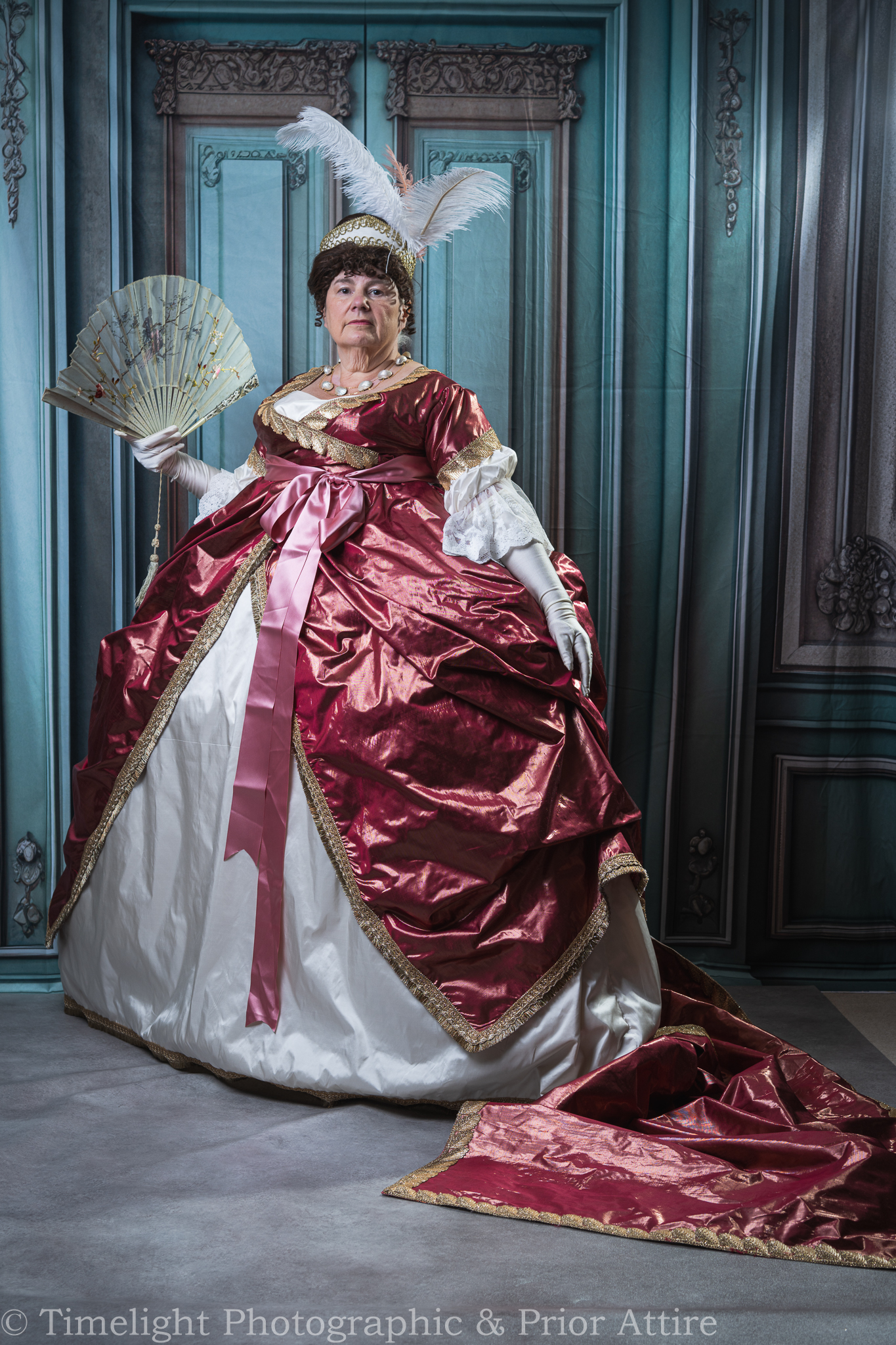 english traditional dress for ladies This Court gown is now available sale! All the details in the listing...... https://www.priorattire.co.uk/ourshop/cat_884020-Regency.html beteau