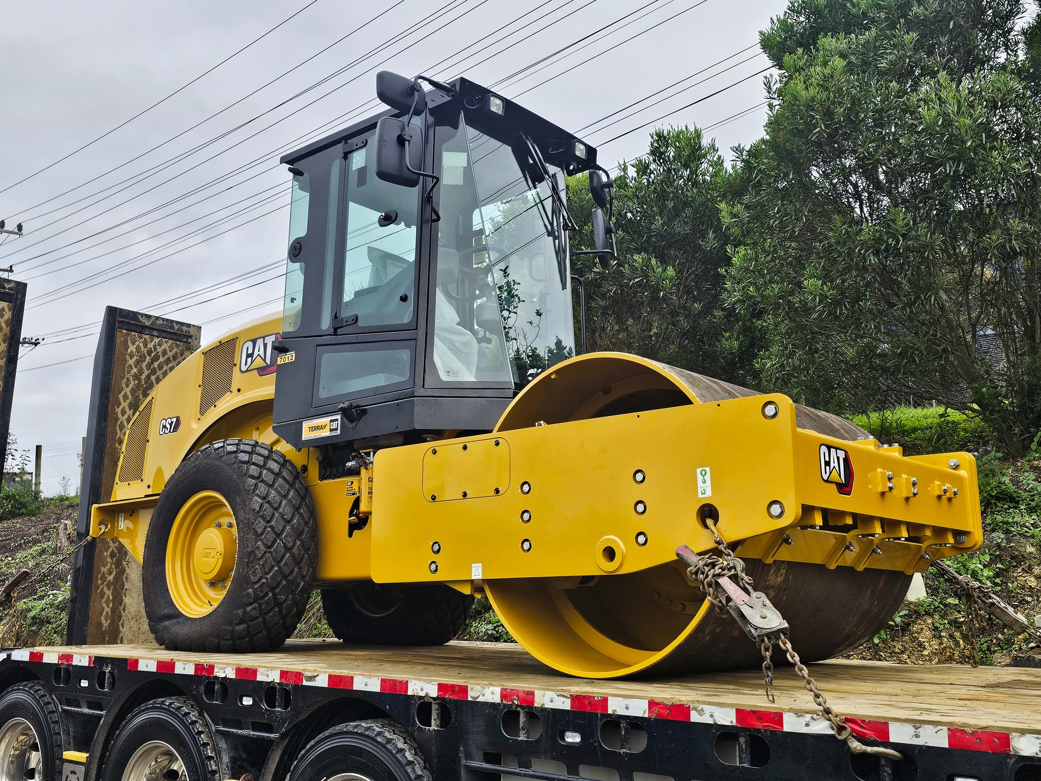 Pronto Hire - 🚨 New Machine Alert 🚨 This brand-new CAT... | Facebook