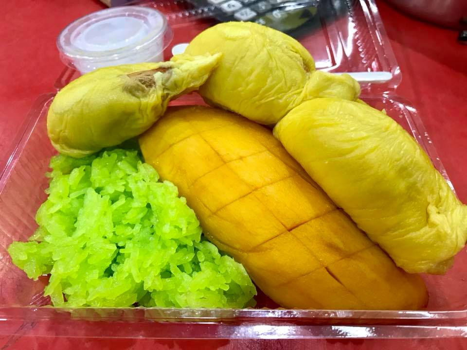 Thai mango sticky rice + Musang... - Say Heng Durian Stall