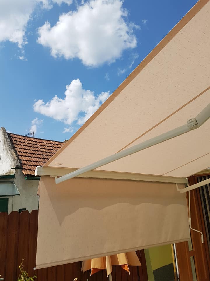 Sonnenbar Markise Mit Vario Volant Gegen Tiefstehende Facebook
