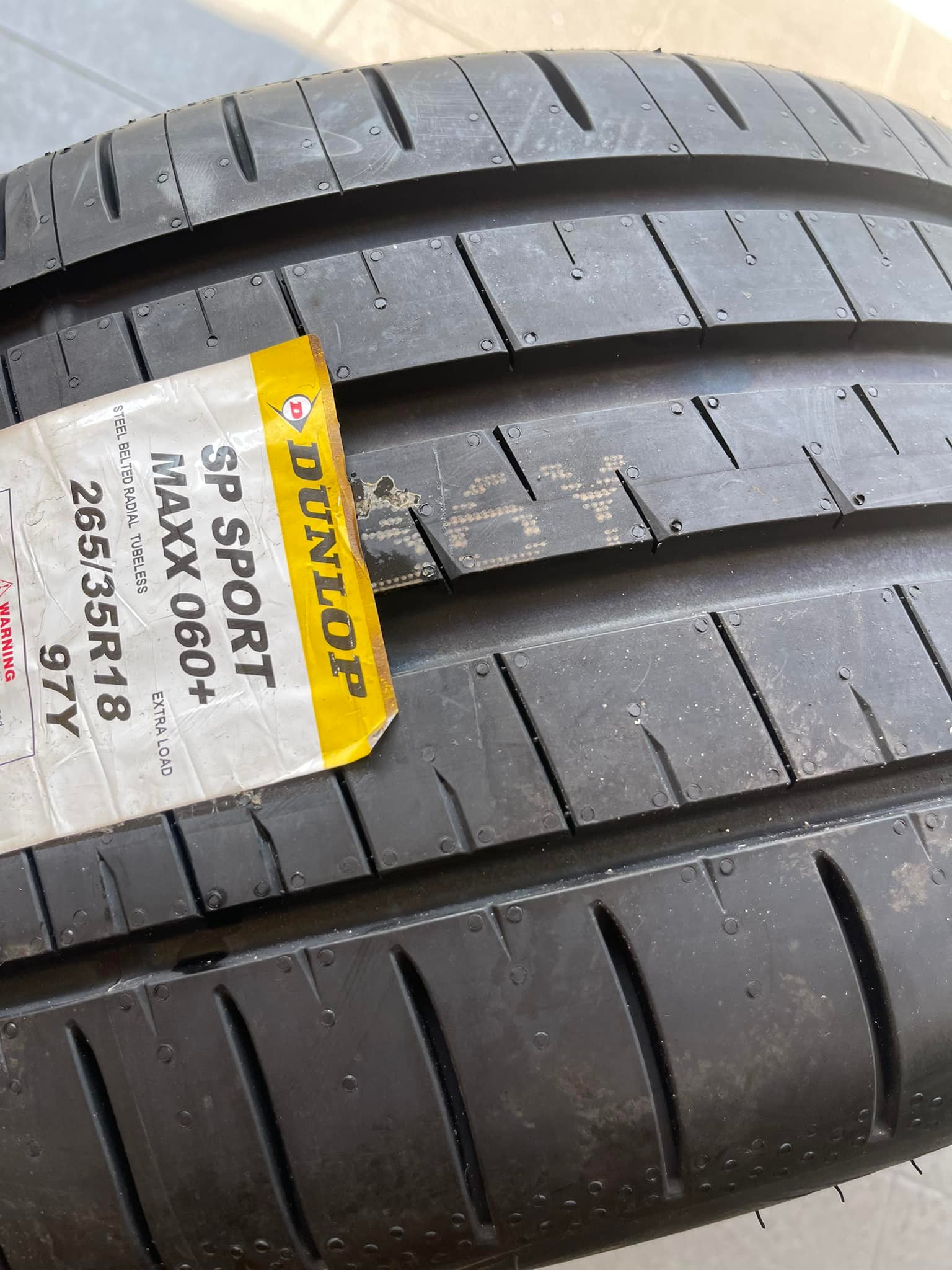 265/35/18 DUNLOP SPORT MAXX 060+ YEAR 2024 . . 1pcs Rm886 (Free