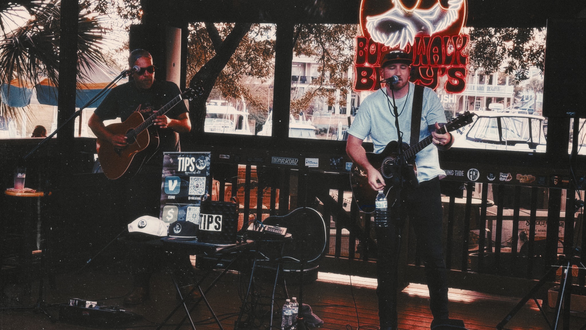 Acoustic Duo w/ Jonathan Locklear