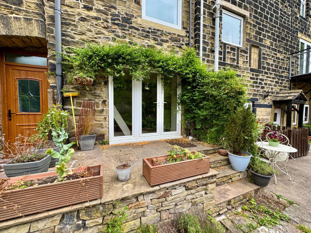Mallinson - 🏡🖤 NOW AVAILABLE 🖤🏡 📍 Manchester Road, Thurlstone ...