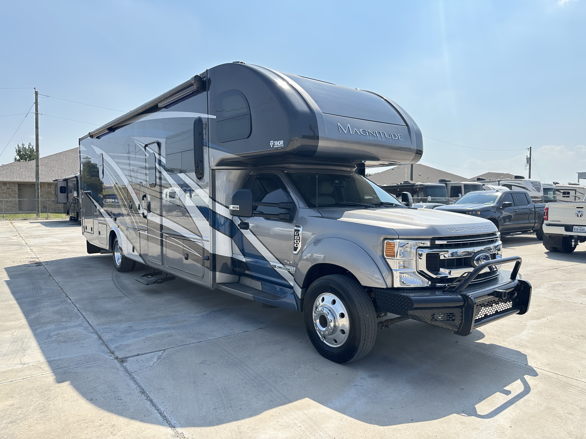 Texas Rv Outlet - Texas Rv Outlet added a new photo.