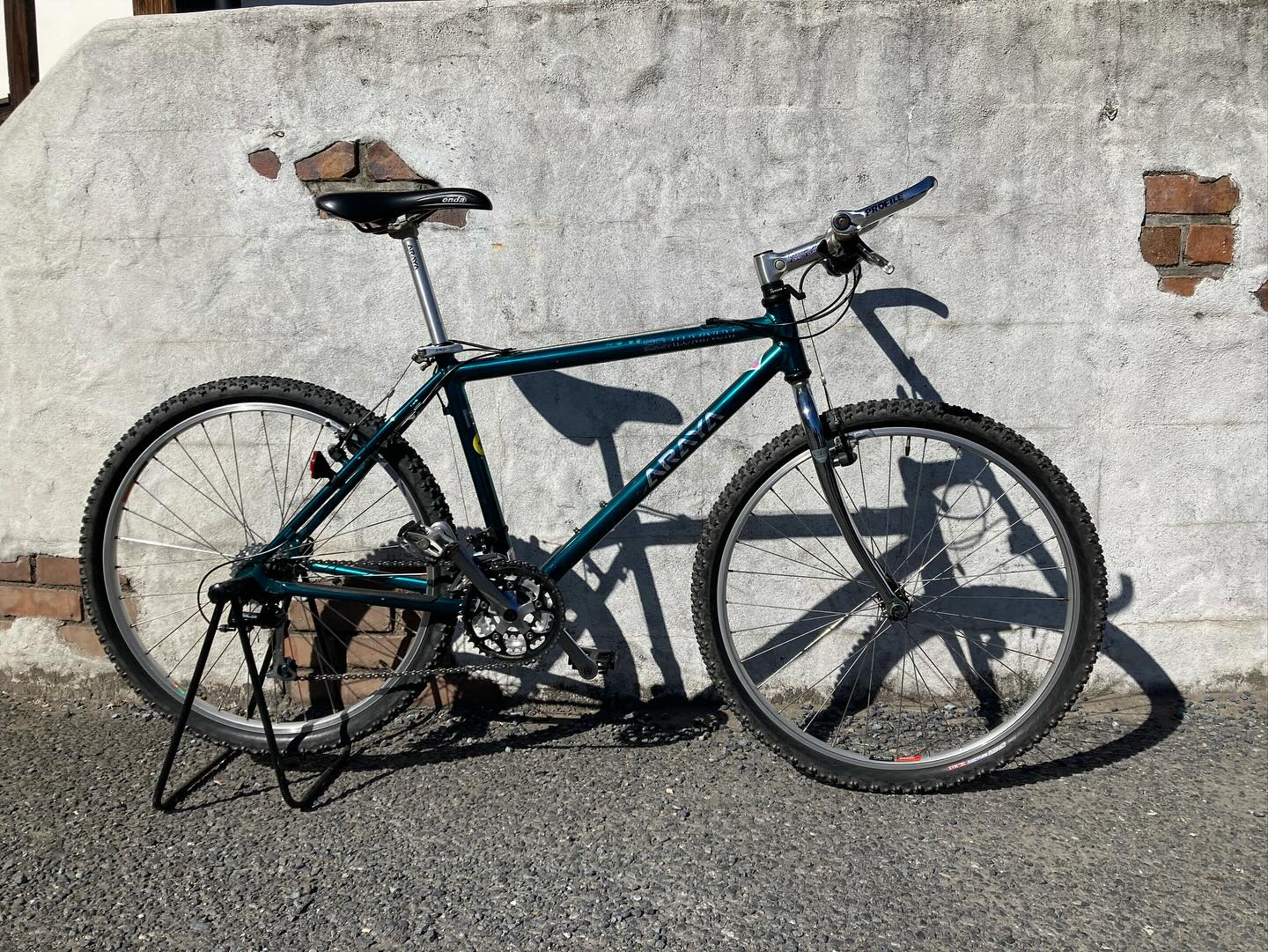 エンジョイサイクリング 1996年製 araya muddy fox / expert sports