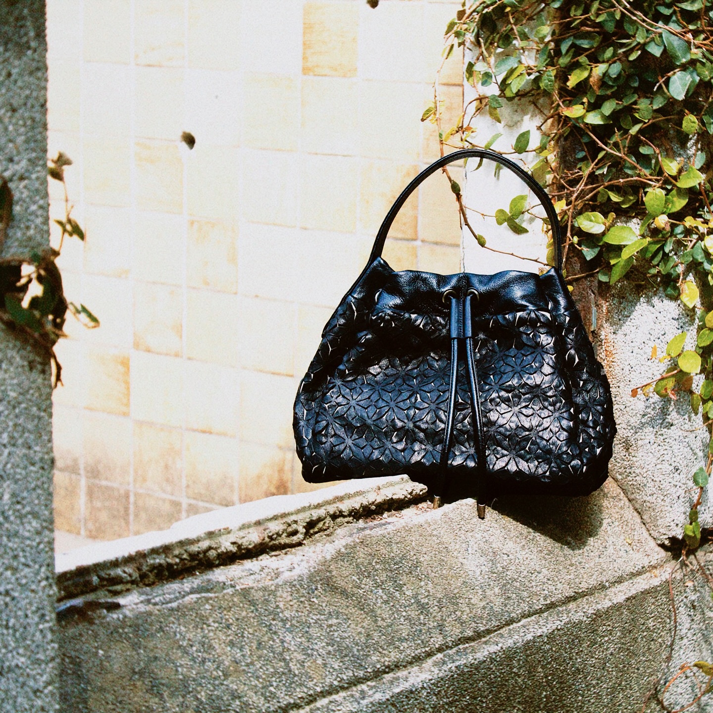 25SS Collection GABBIA〈ガッビア〉 軽くソフトなやぎ革と、麻の