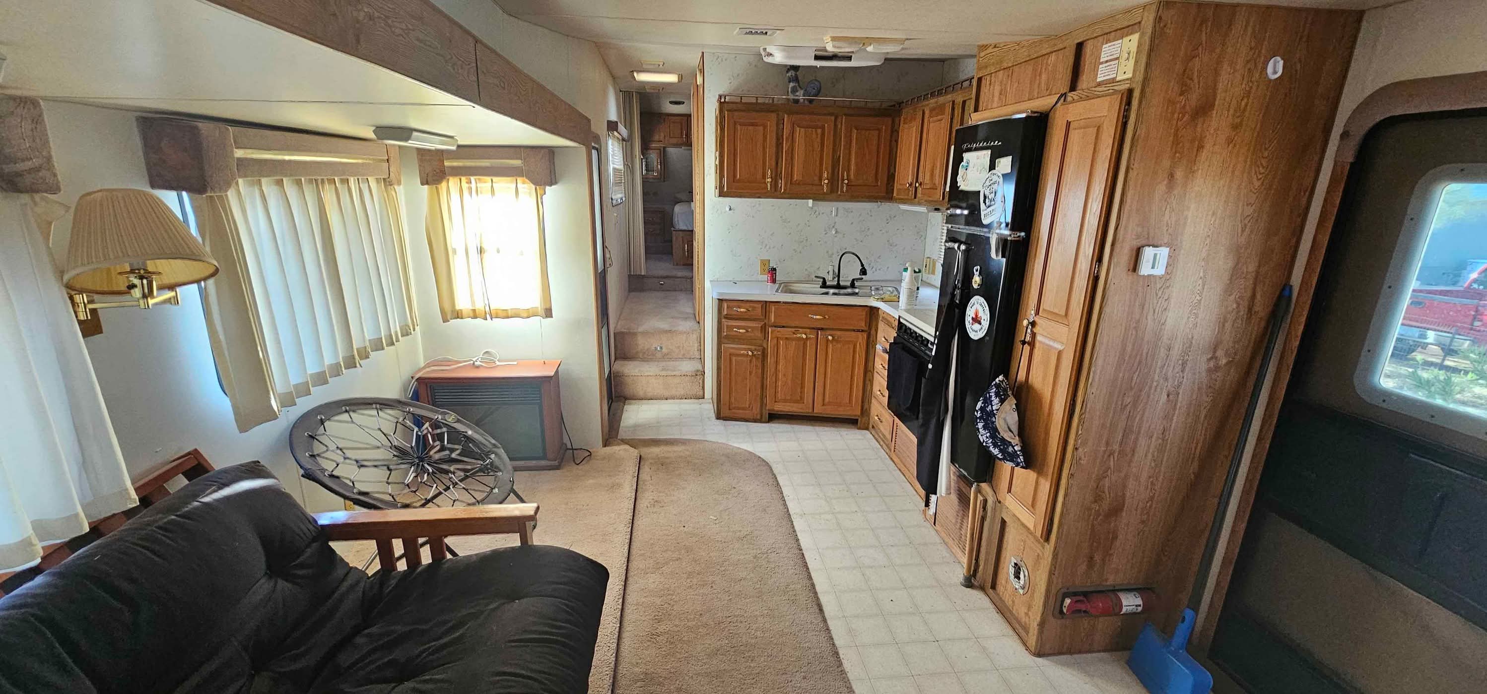 Nu-wa Hitchhiker Premier series - Travel Trailers - Tucson Estates ...