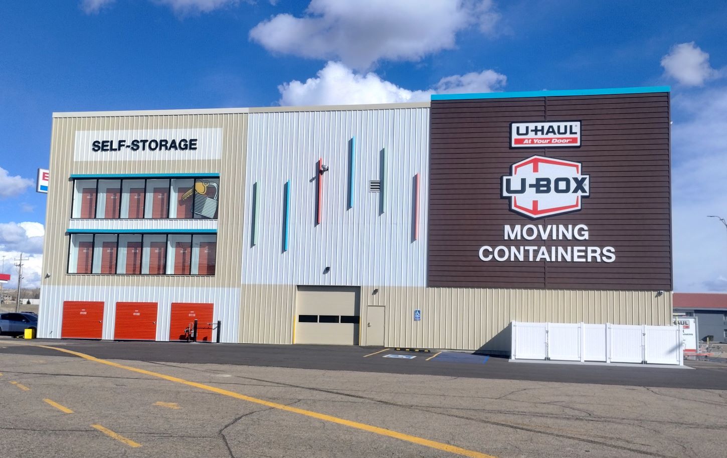 U-Haul - Who's your helper on storage loading day? If you need one ...