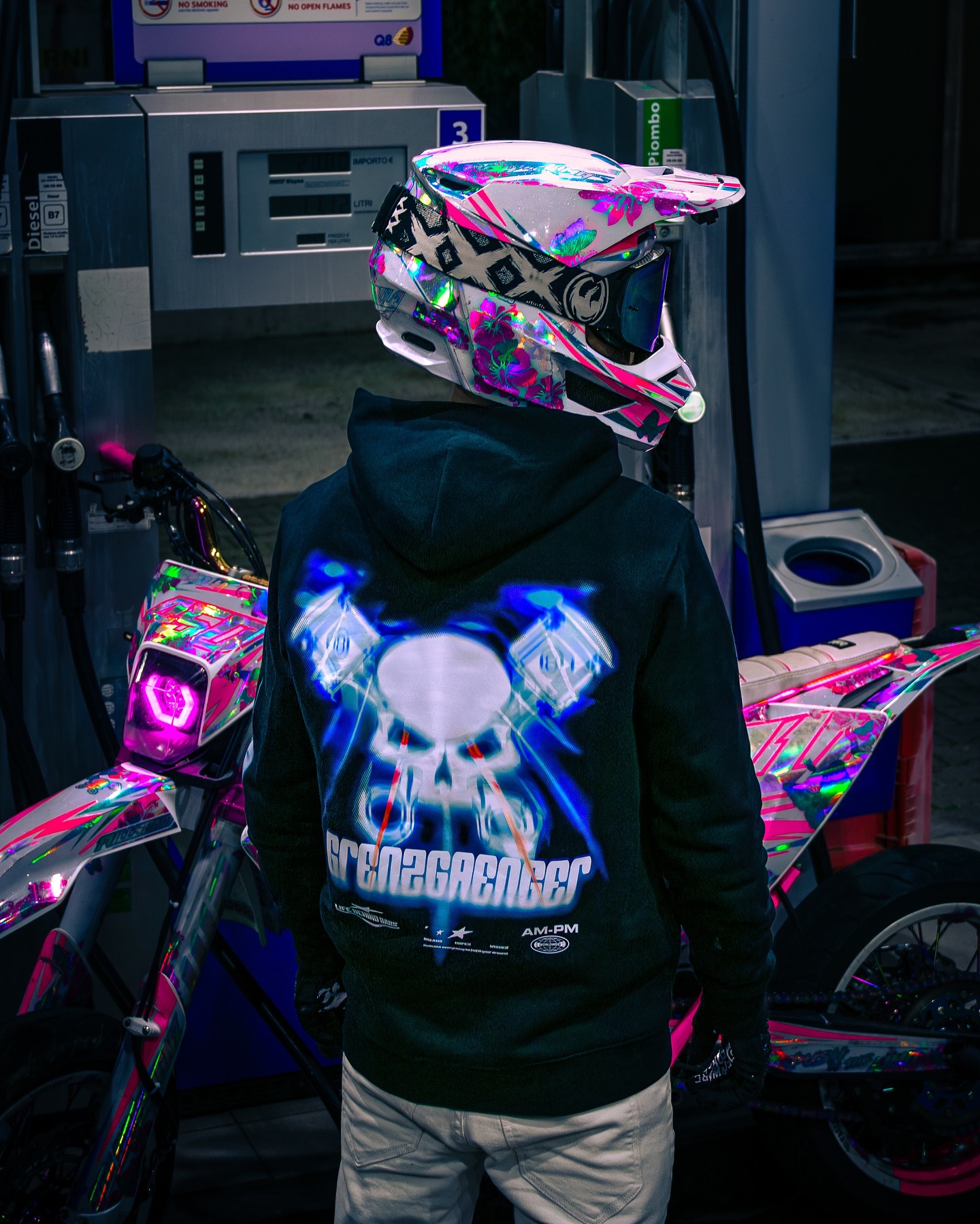 Thanks for your crazy feedback to our new hoodie! ?? Grab your 