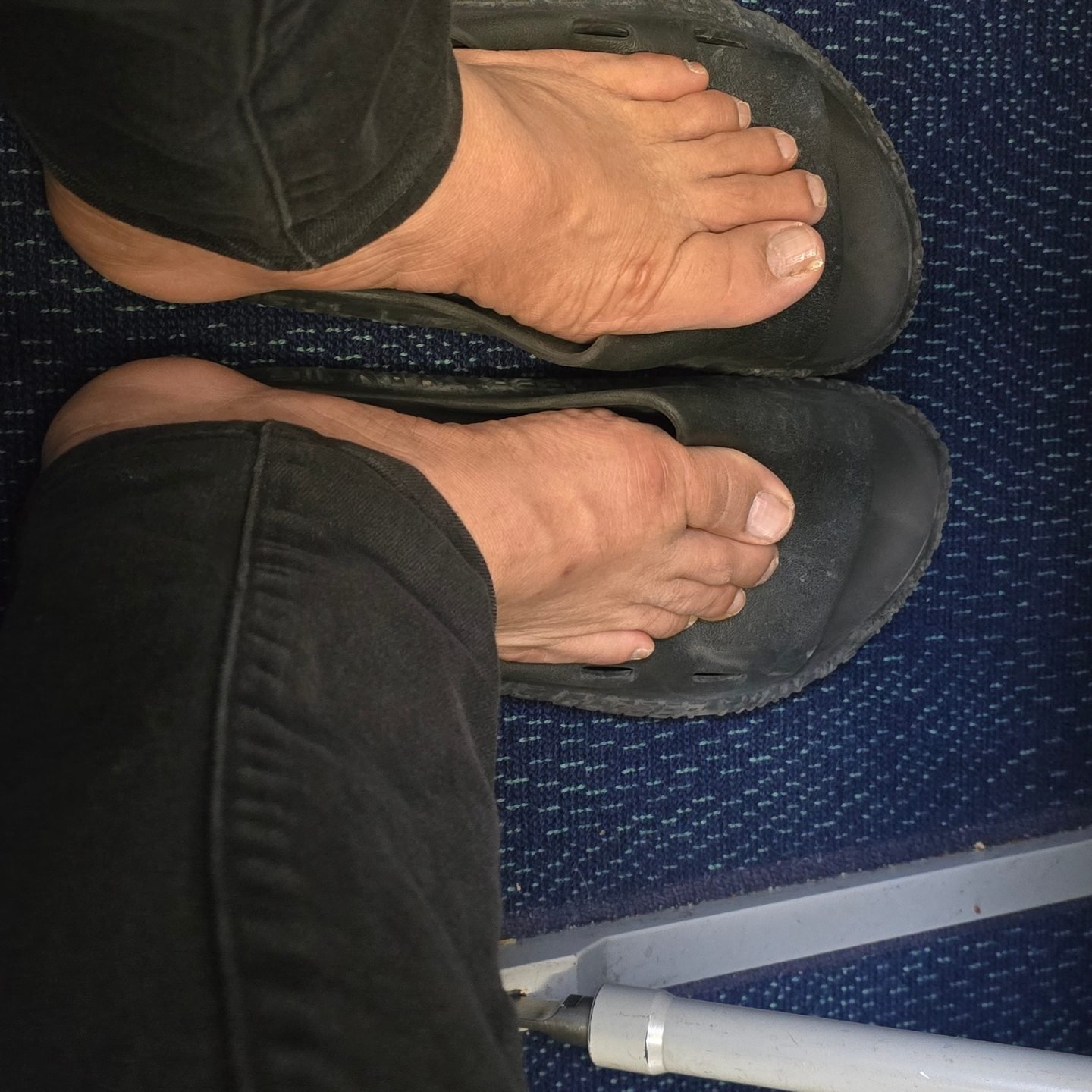 Atty. - First time to wear slippers on board planes, but what happened ...