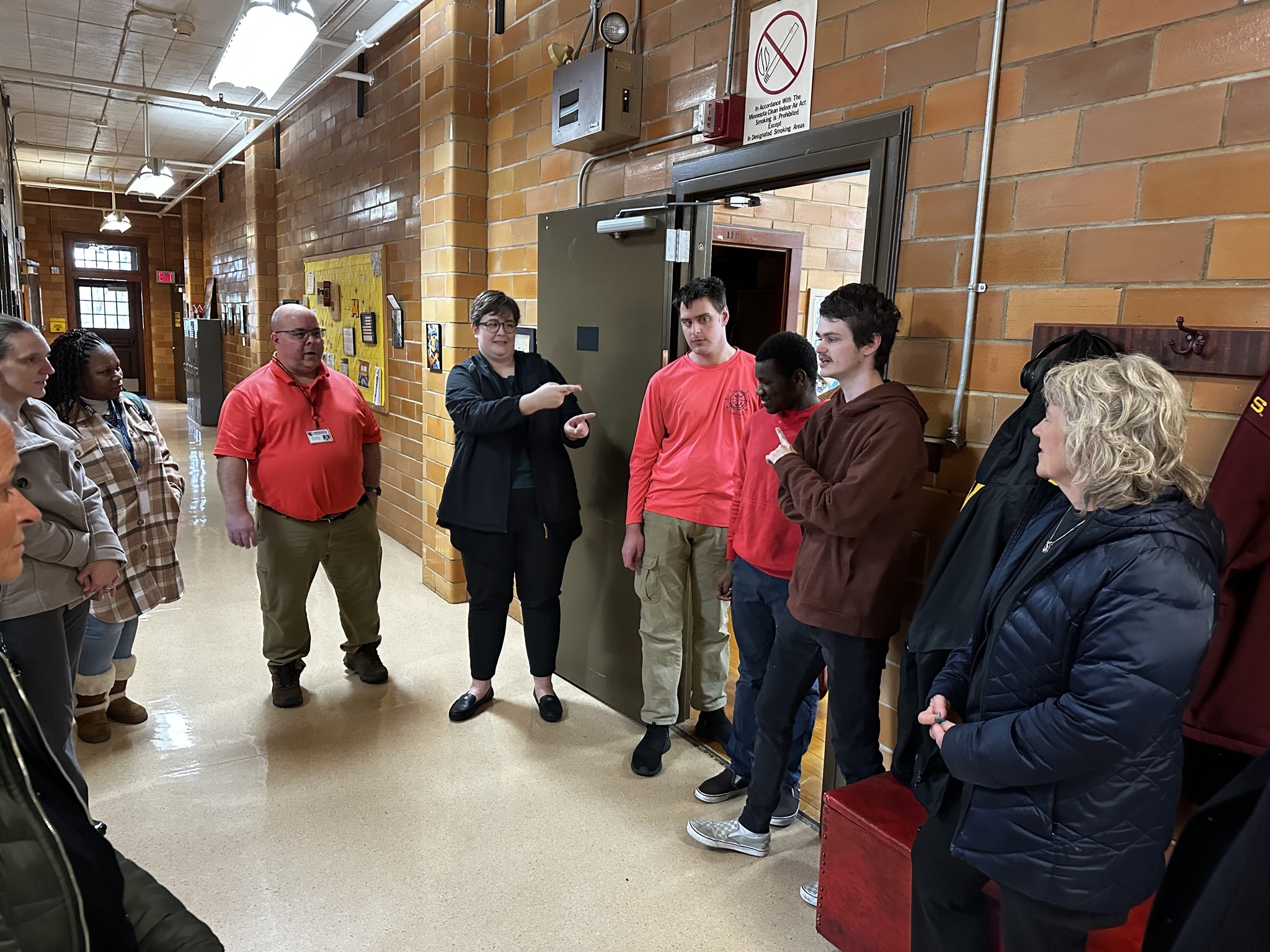 Special Guests on... - Minnesota State Academy for the Deaf | Facebook
