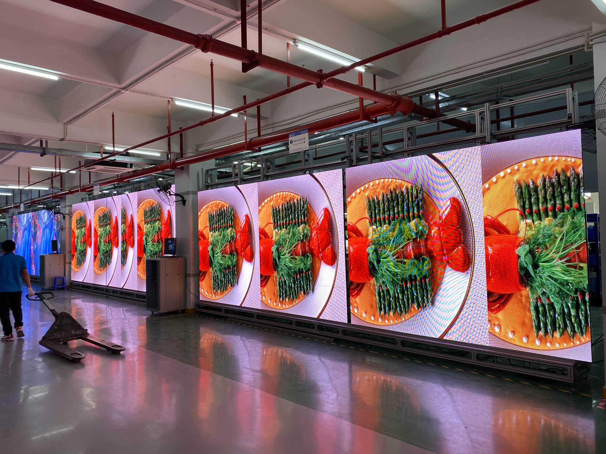 Video Tutorial for 1m P2.5 LED Sphere Sphere LED screen, also called ...