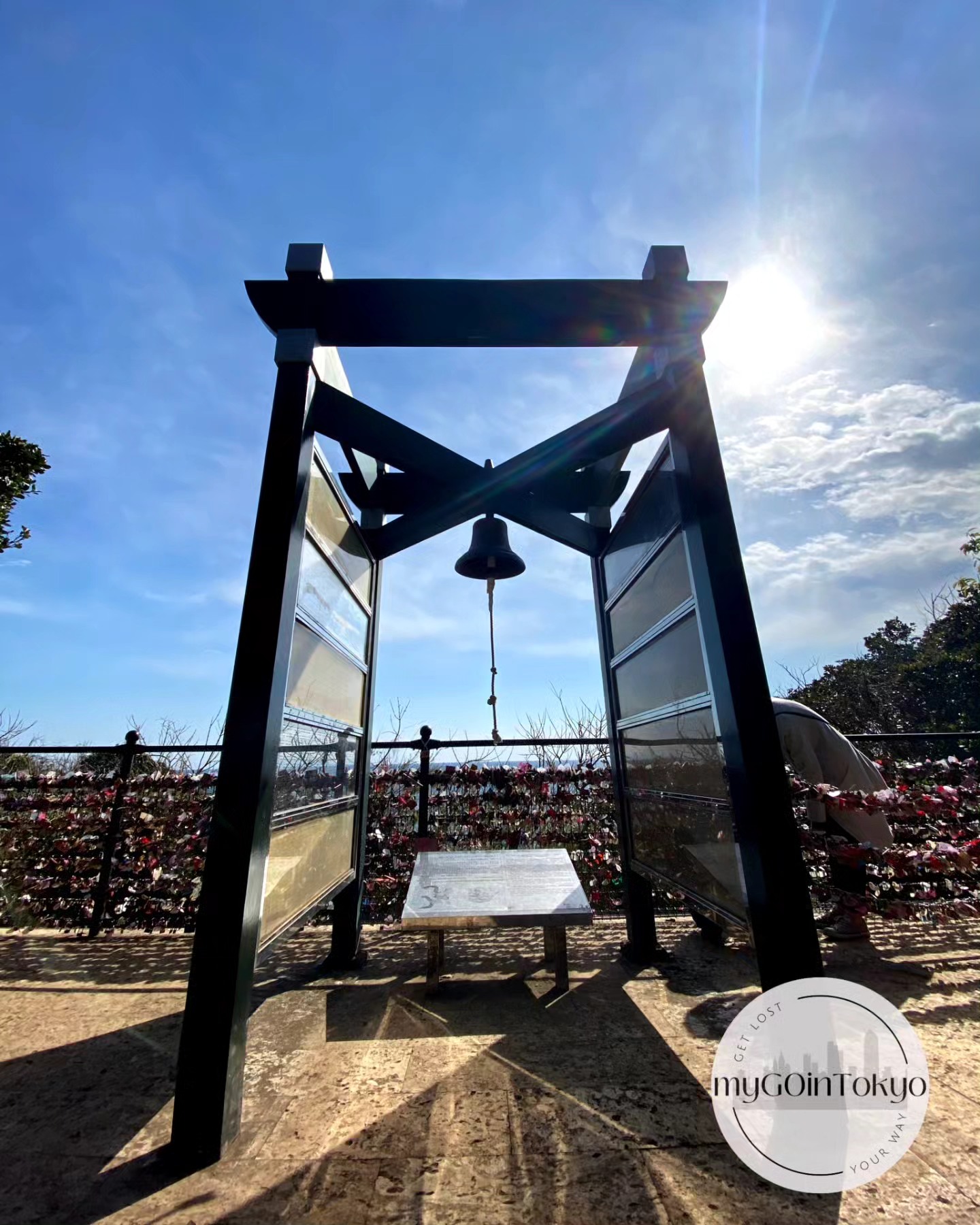 The Dragon Love Bell (龍恋の鐘) on Enoshima Island is a romantic