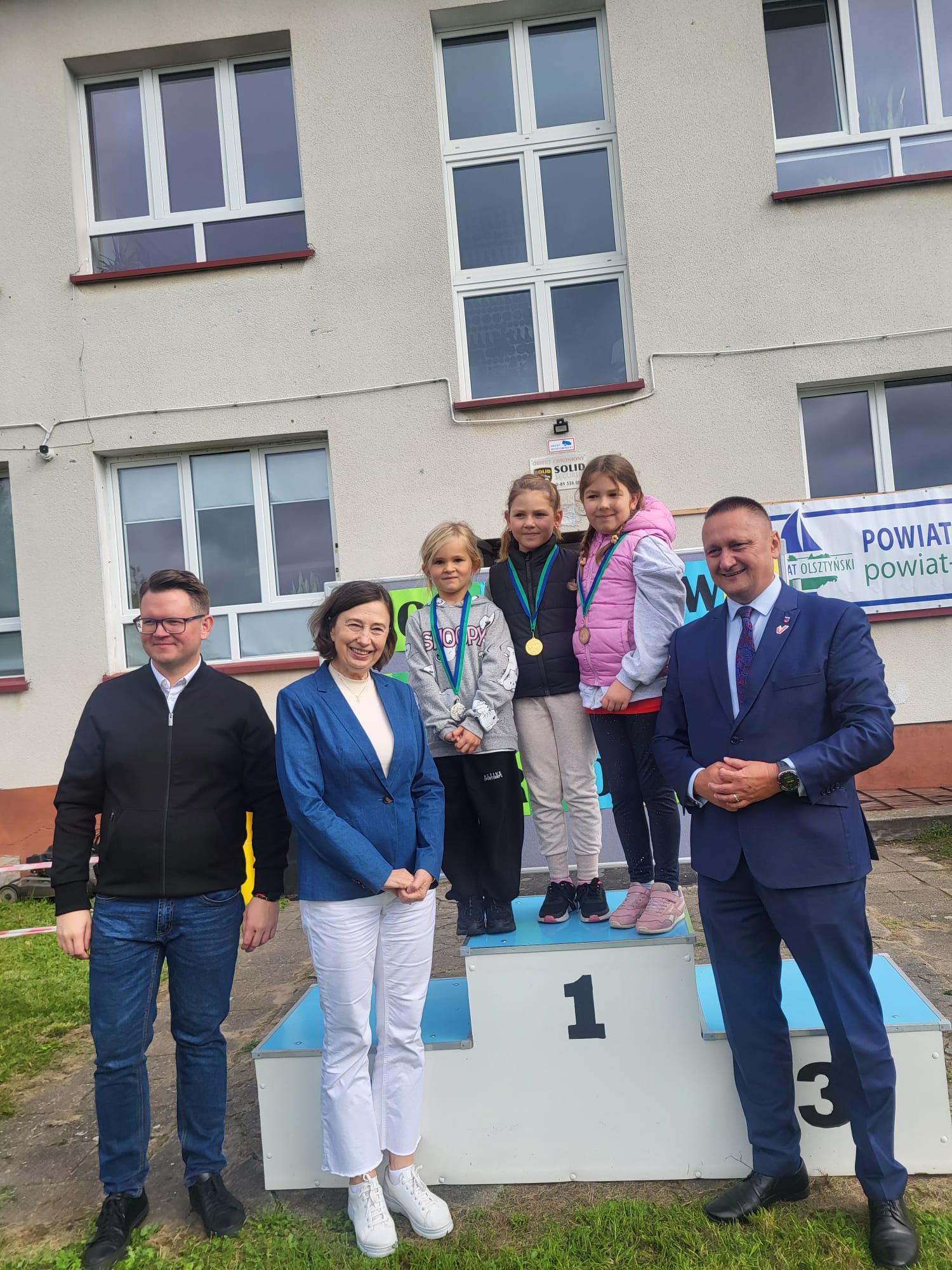 zesp-szk-im-krzysztofa-celestyna-mrongowiusza-w-olsztynku-added-a