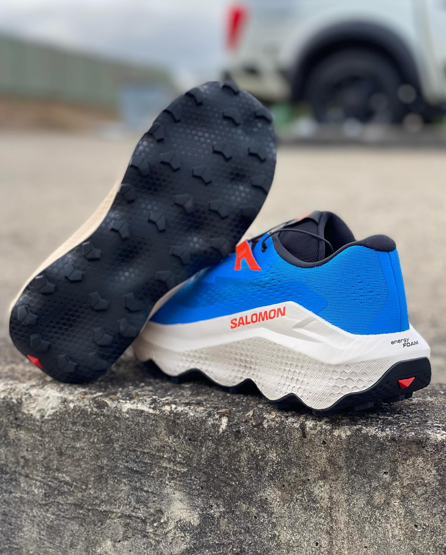 Salomon Ultra Glide 3 Mental Athletic