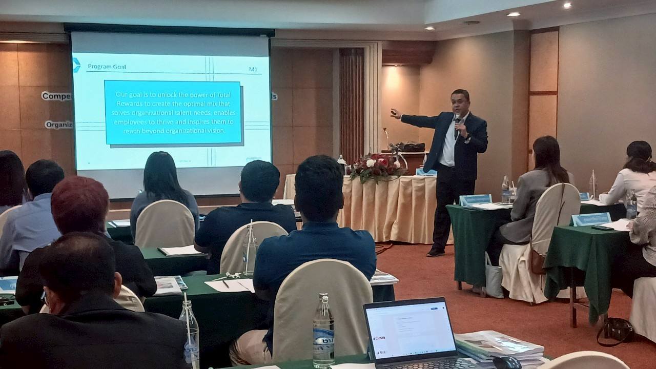 ประมวลภาพบรรยากาศ SHRM Total Reward Workshop วันแรก เข้มข้น ตั้งใจ กัน ...