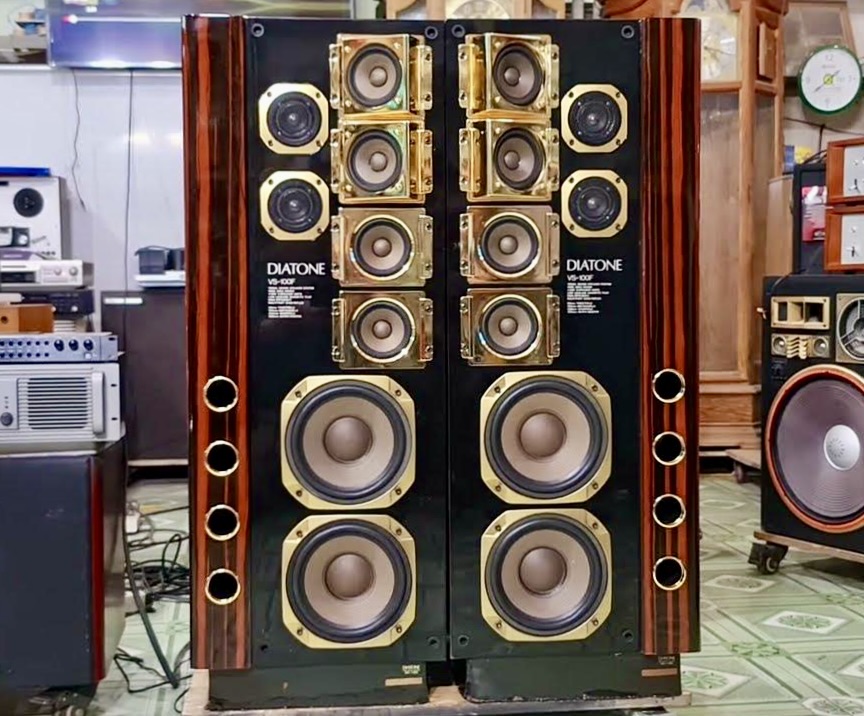 Diatone DS-1000ZX Loudspeakers