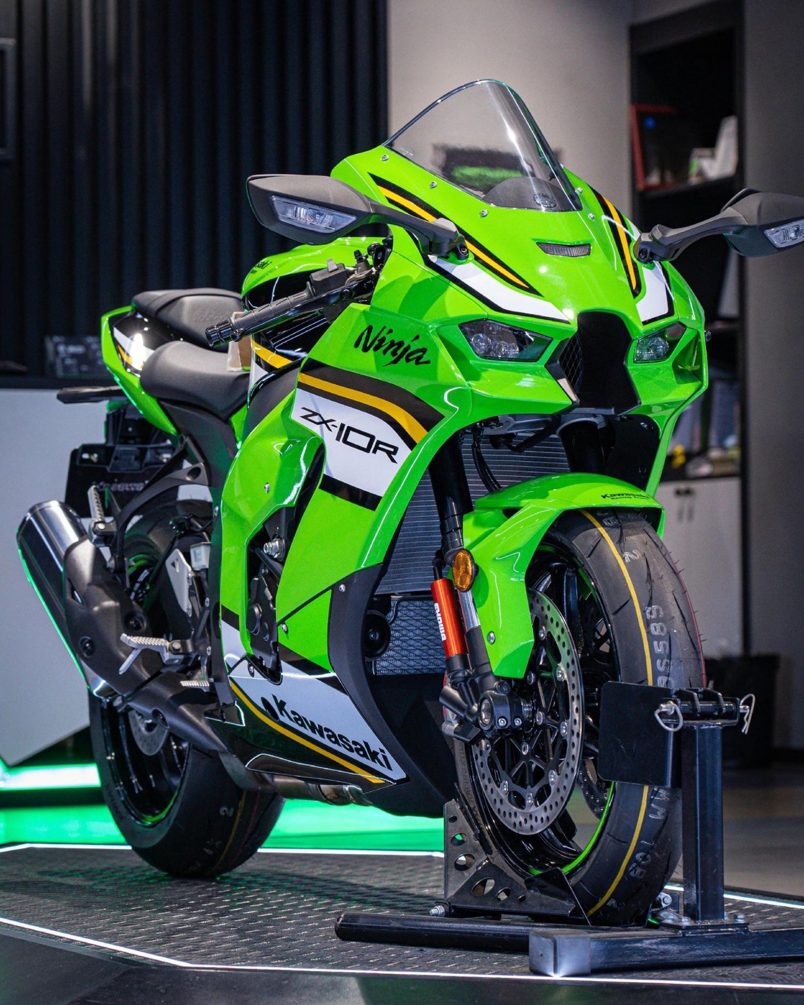 ZX10R LOVERS 💞🥰 zx10r #ninjazx10r #kawasakizx10r #Kawasaki