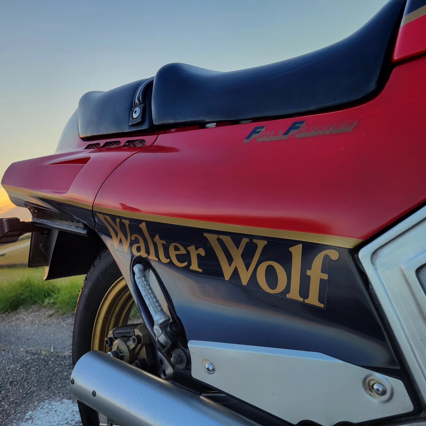 Suzuki Walter Wolf Racing (@SuzukiWalterWolfRacing) • Facebook