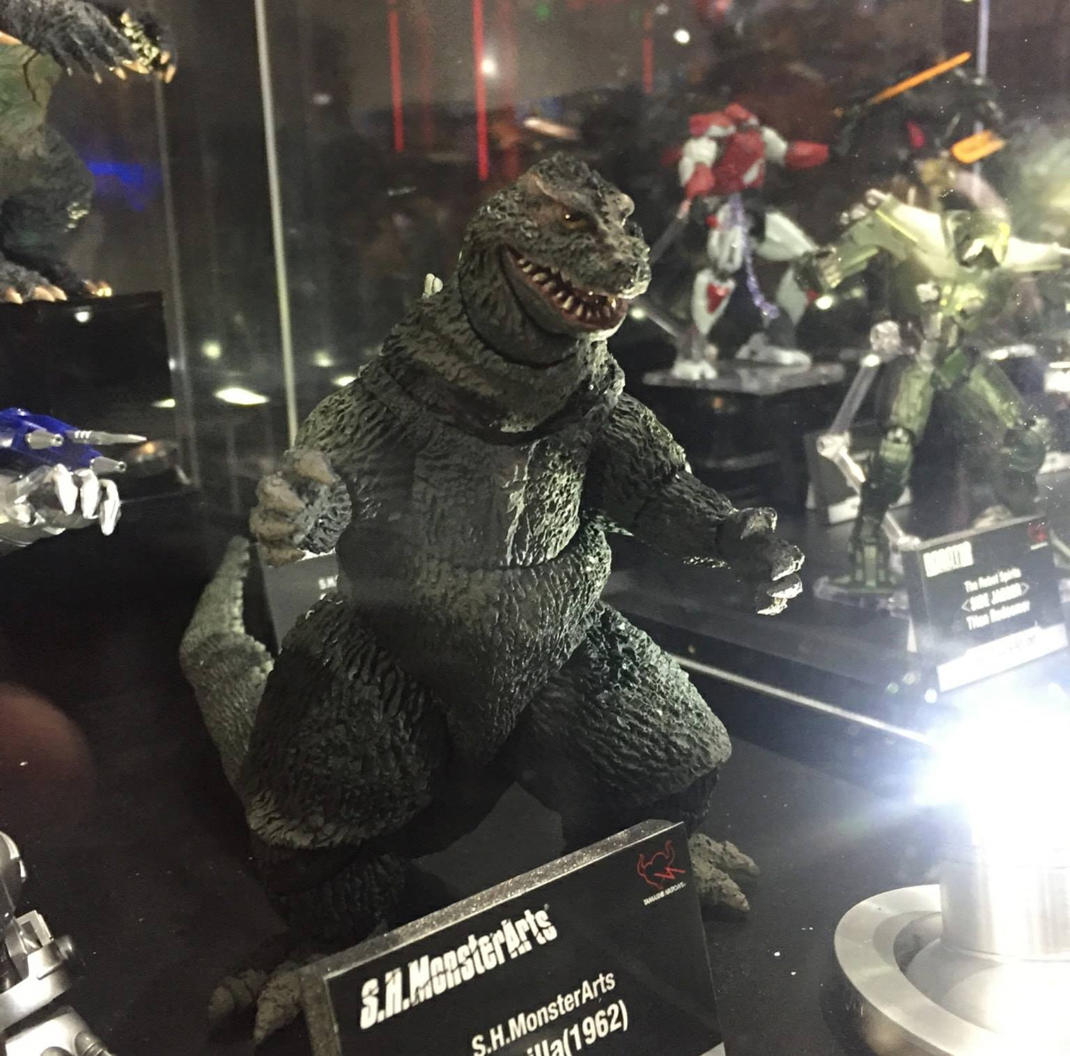 Close Up SHM Godzilla 1962 (kingGoji) on Display @ SDCC 2018 