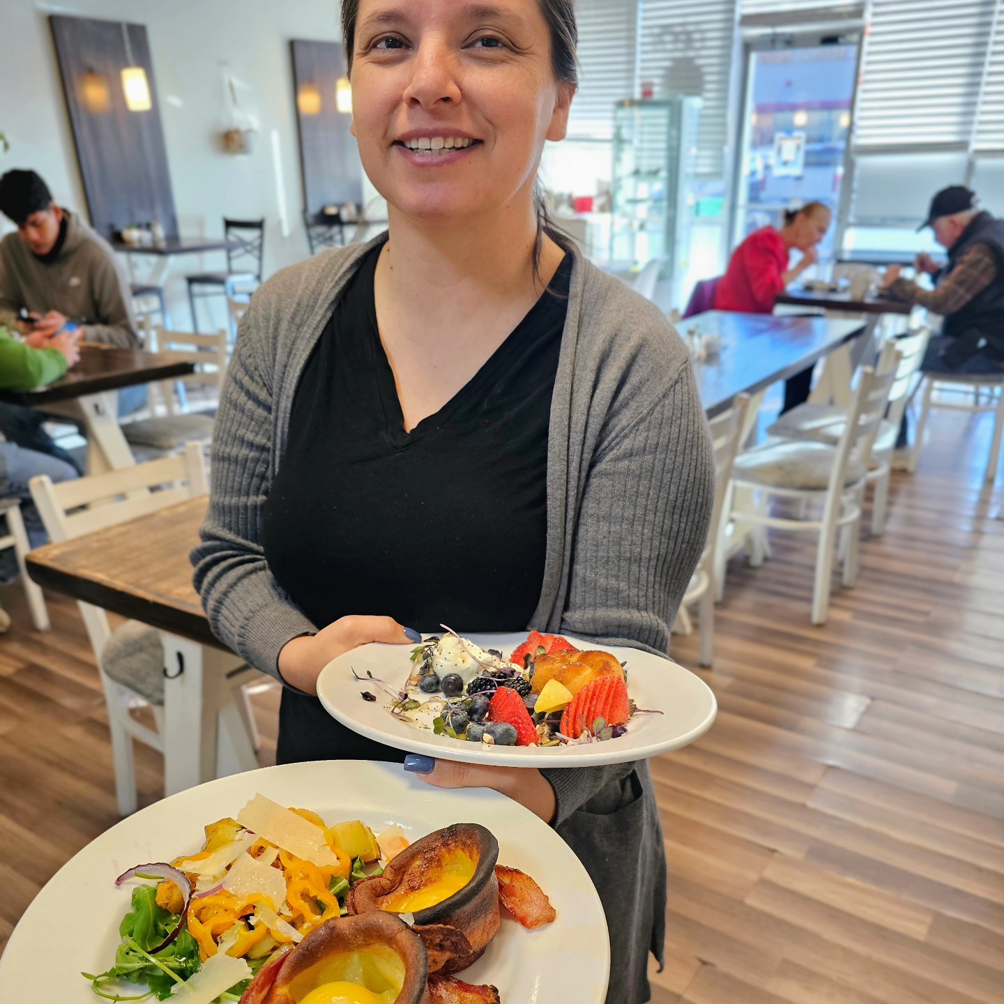 Lily's sandwich shop hours and locations