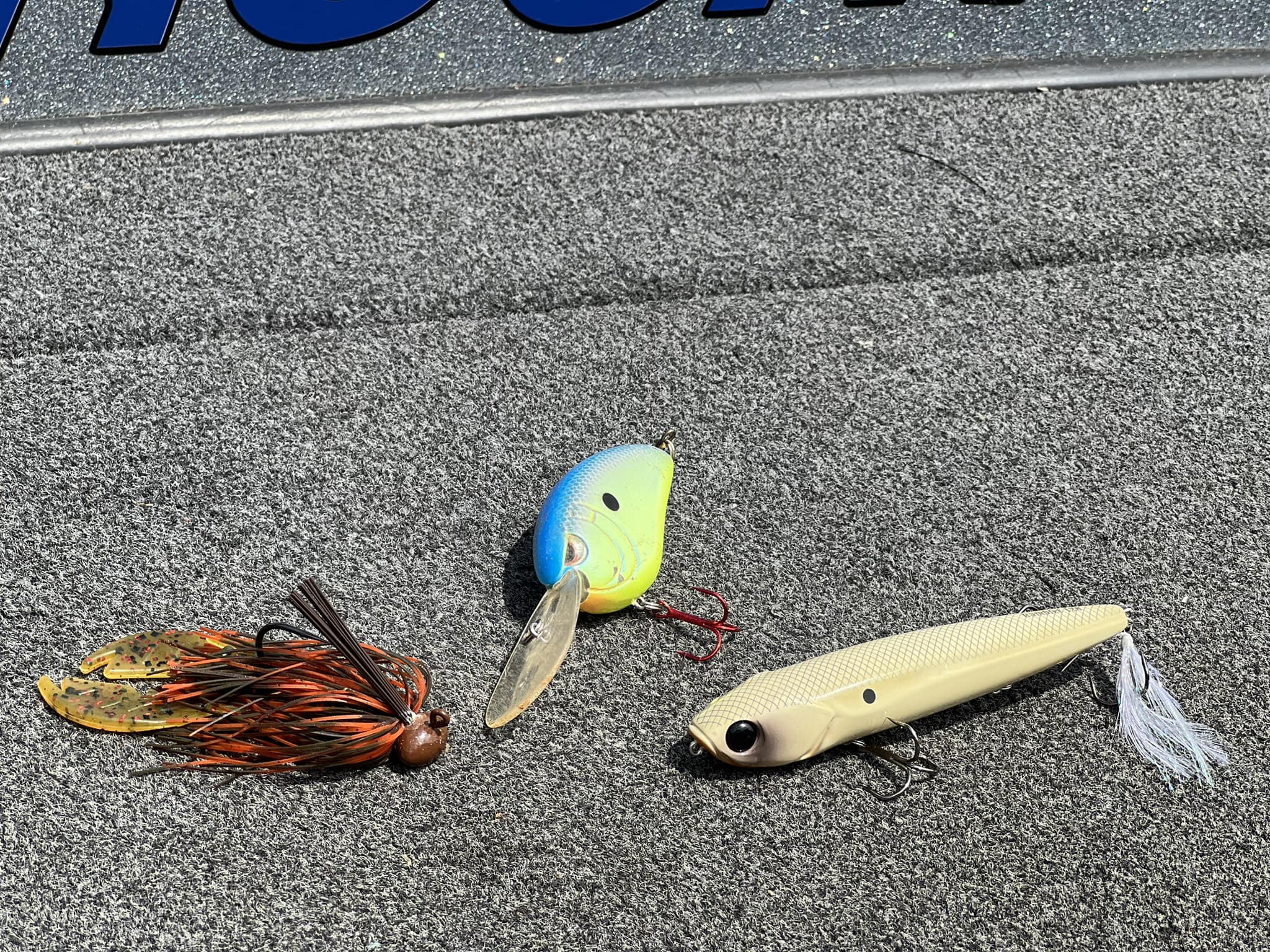 bass fishing minnow lure 4
