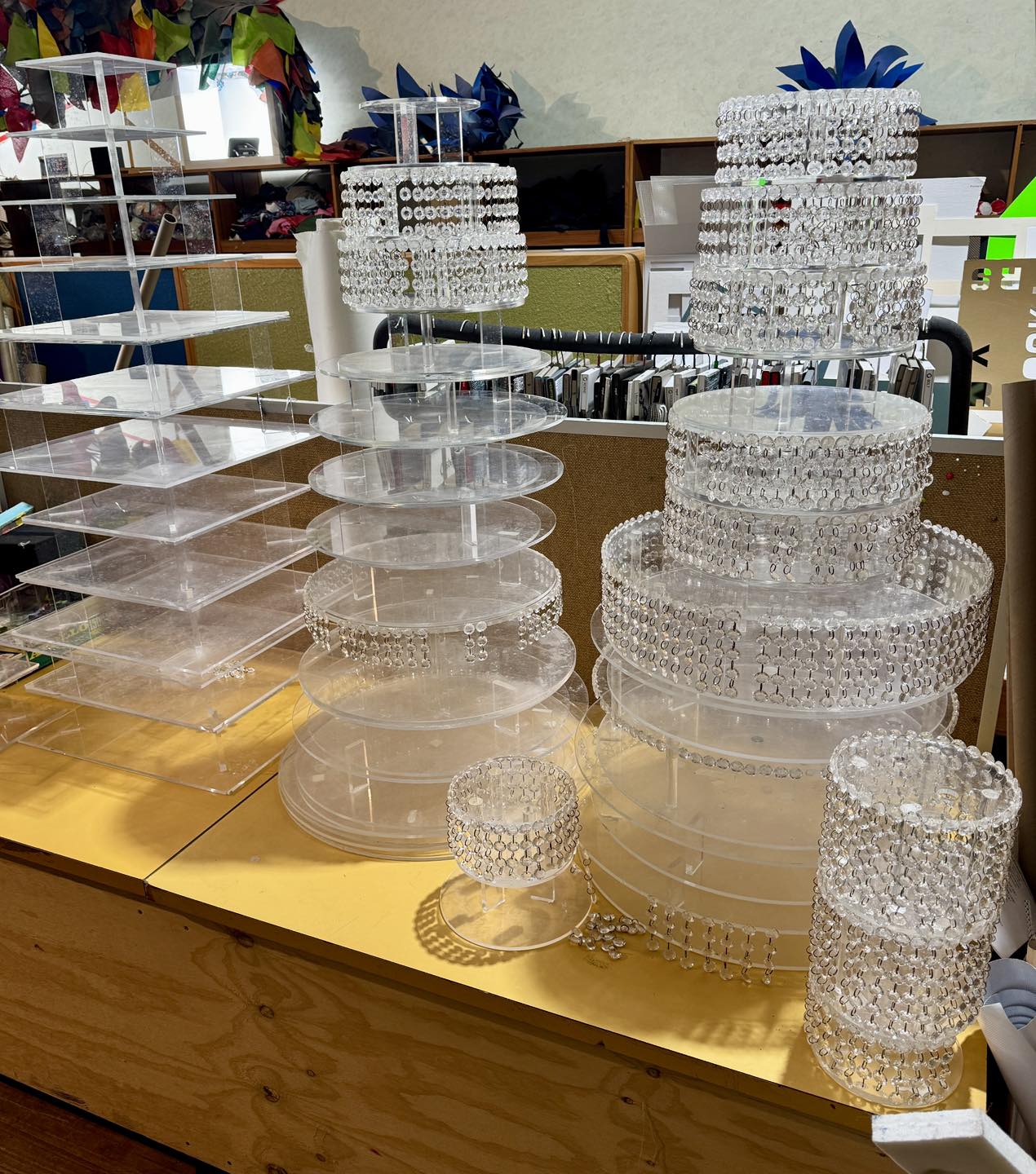 REmida - 😯💎 Acrylic cake/display stands 💎 rare find! 💎 With all the ...