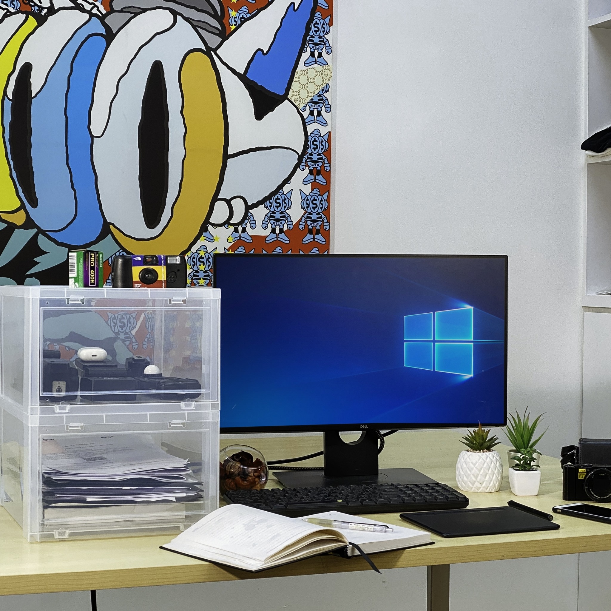 Tower Box - นอกจากจะเก็บรองเท้าได้อย่างดีแล้ว Tower Box... | Facebook