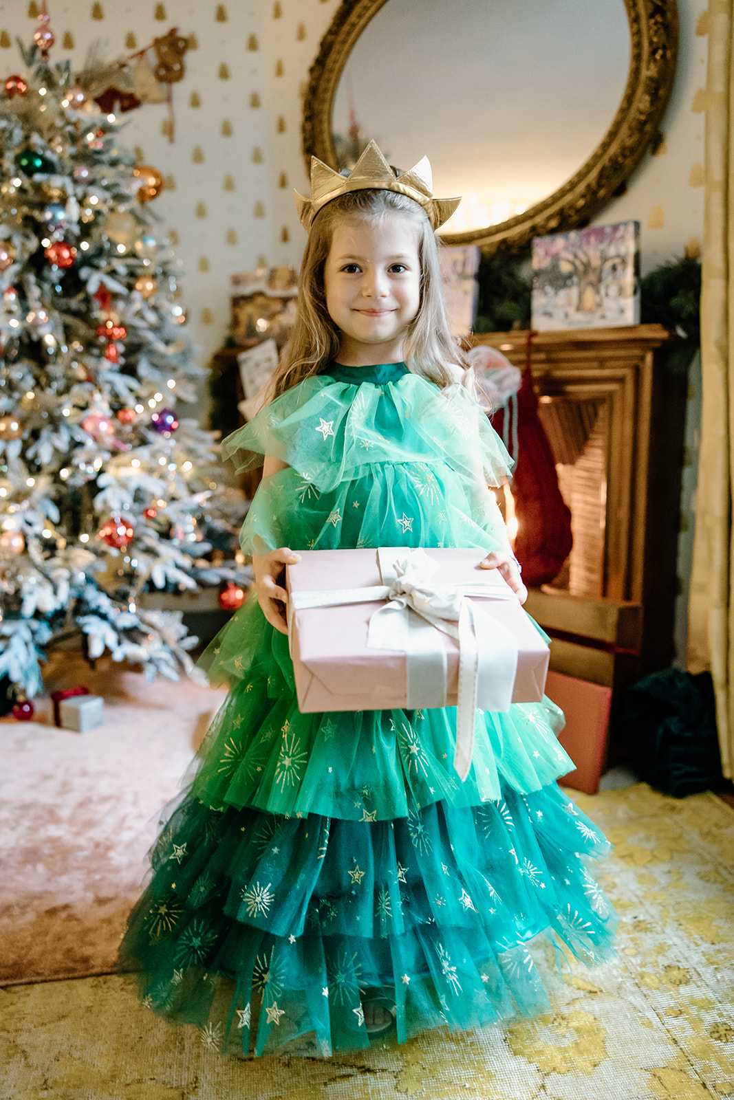great pretenders christmas tree dress Size:ONE Veronica Satin Floral Print Floral maxi dress elegant Holiday dress as our ensemble includes