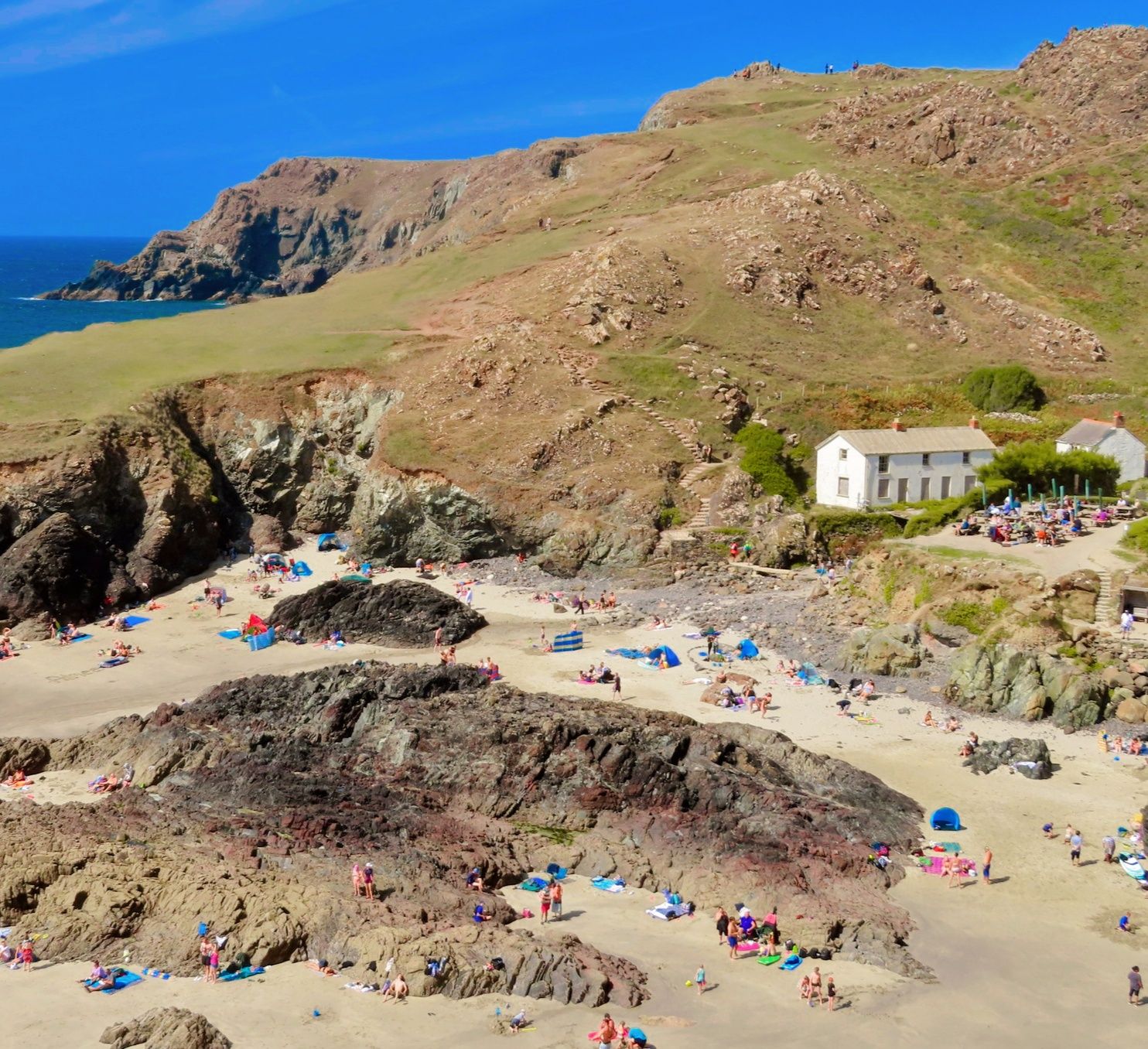 lovely-the-cafe-looking-stunning-with-stunning-views-of-kynance-cove