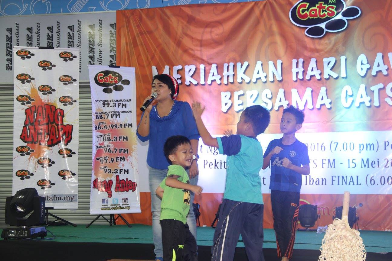 Cats Fm Cats Fm Added A New Photo At Emart Batu Kawah