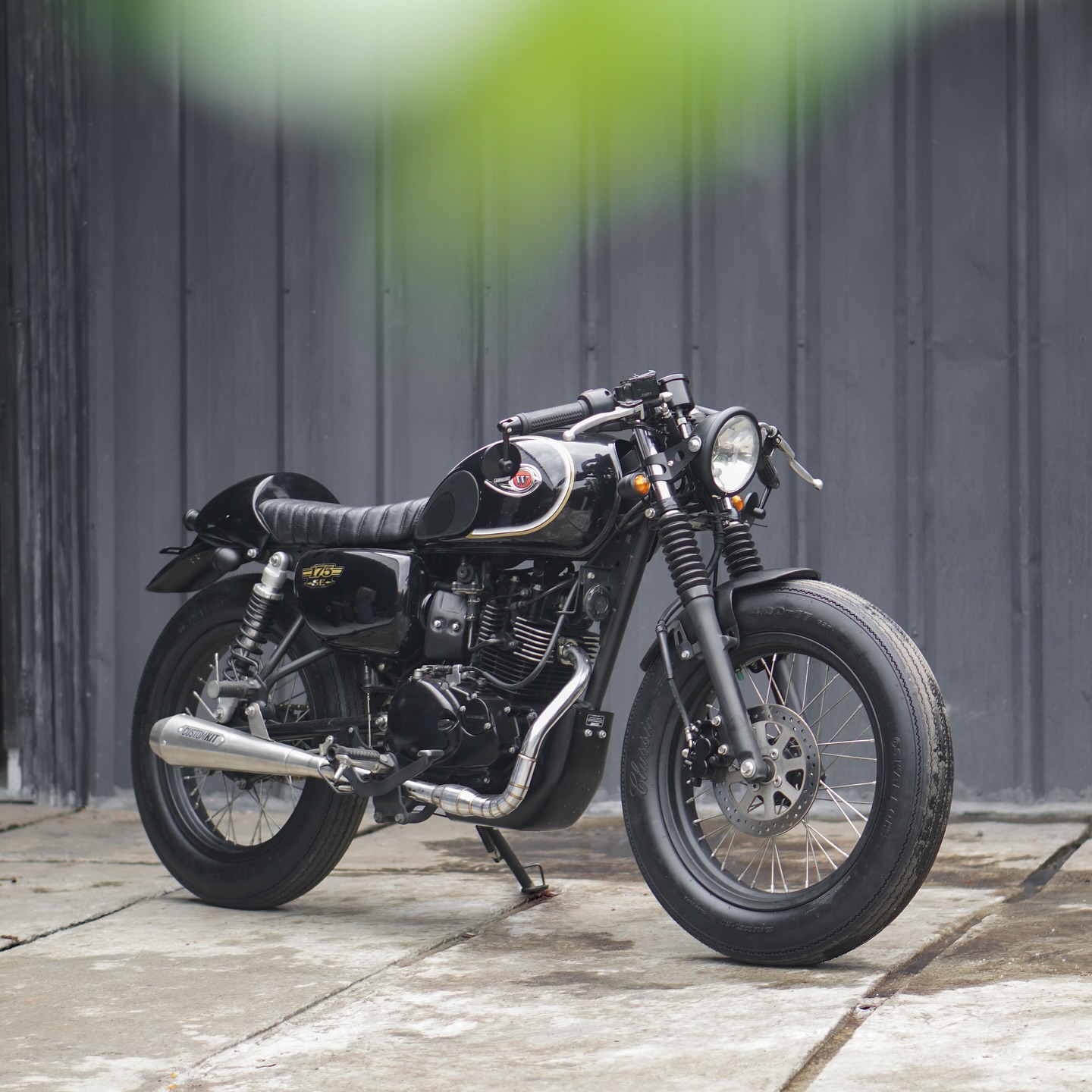 custom.kit - Installed Full Kit Kawasaki W175 Cafe Racer... | Facebook