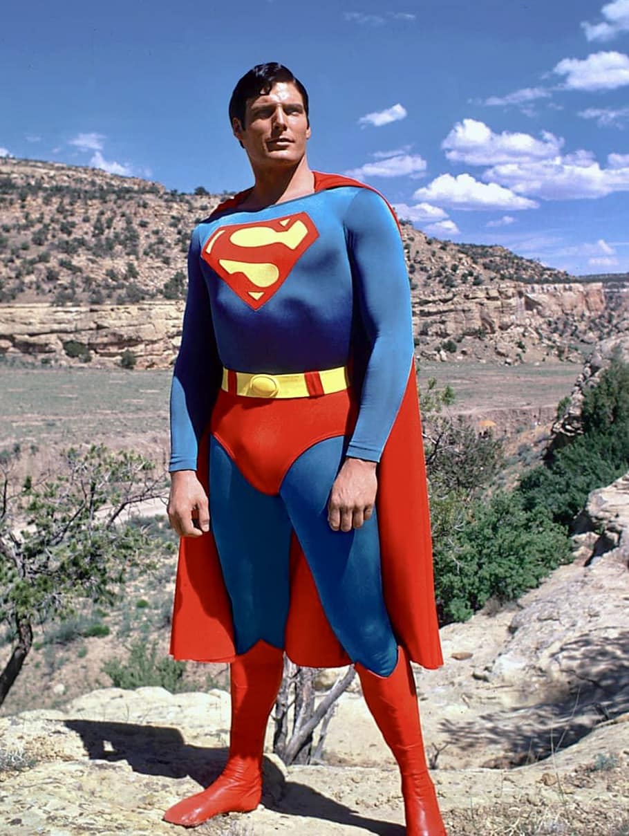 Comic - Christopher Reeve's Superman perfectly blended physical ...