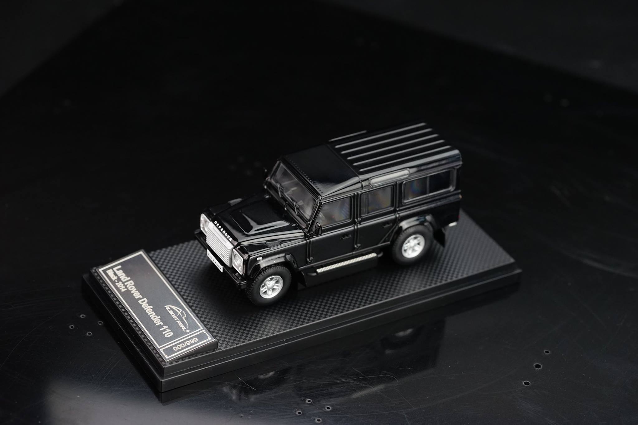 Almost Real new diecast model release ： 410303 -- 1/43 Land Rover