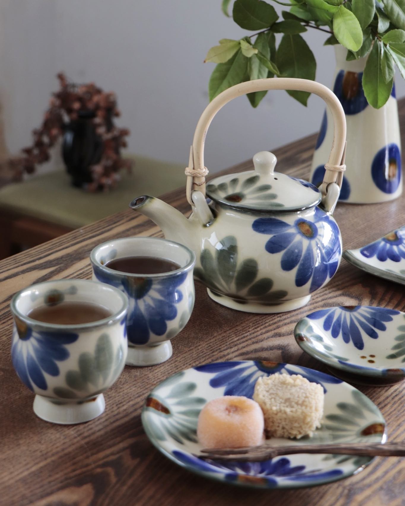 陶器製 湯呑み 灰色と茶色 （陶器製急須と湯呑みセット （暮らしの 