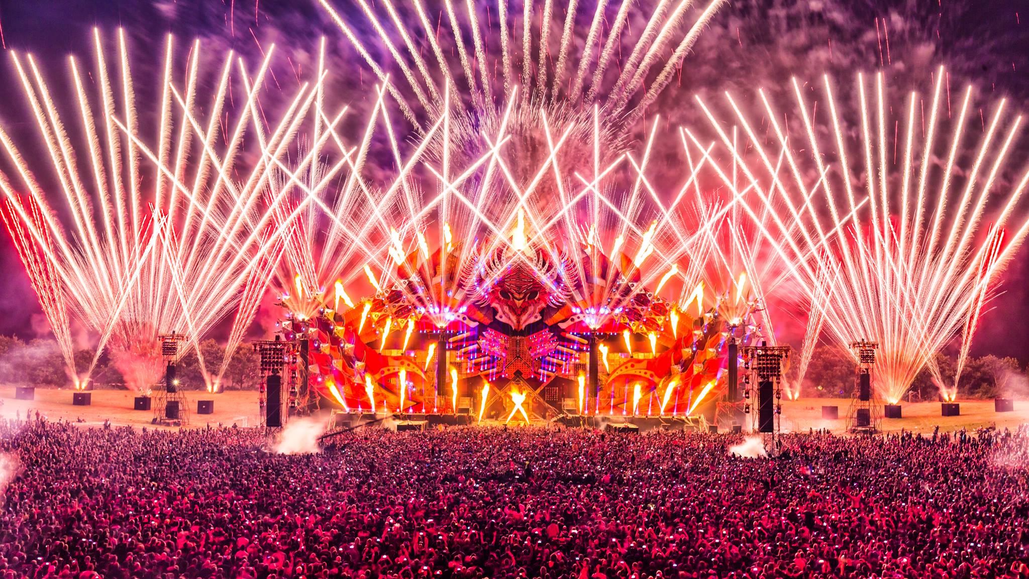 RAVE ZONE | Facebook