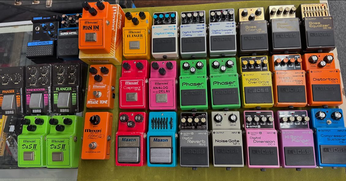 Vintage Boss pedal boxes for pedalboard enthusiasts