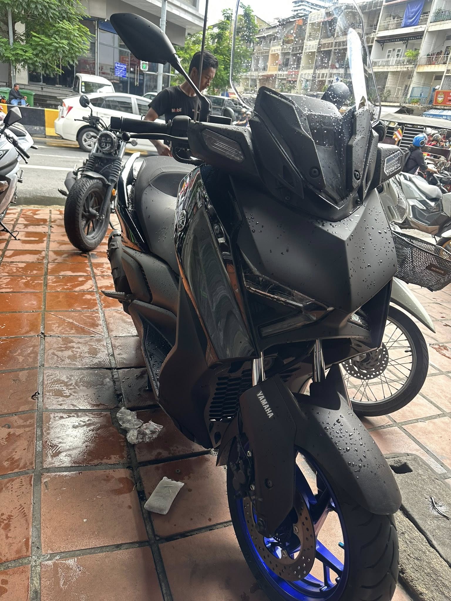 GPX Riders Group | YAMAHA XMAX 250cc 2024 abs ក្រដាស់ពន្ធ កូនជប៉ុនសុទ្ធ ...