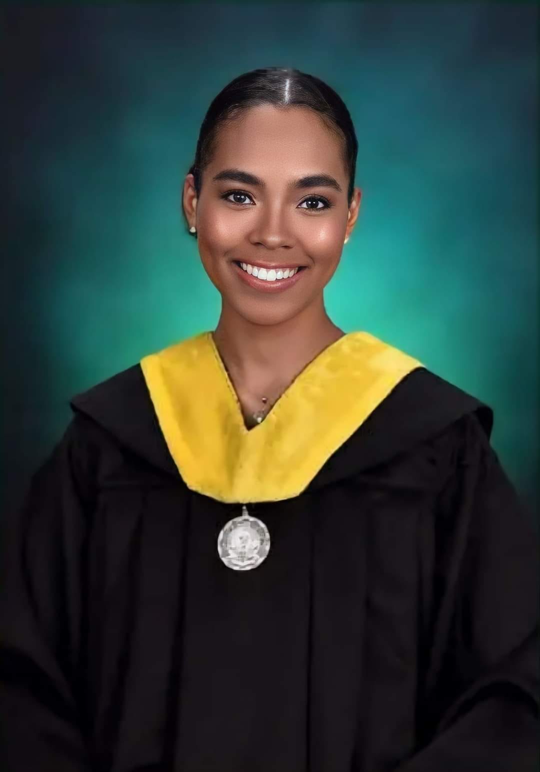 LOOK : Some of the Graduation Photos... - Philippine Pageants