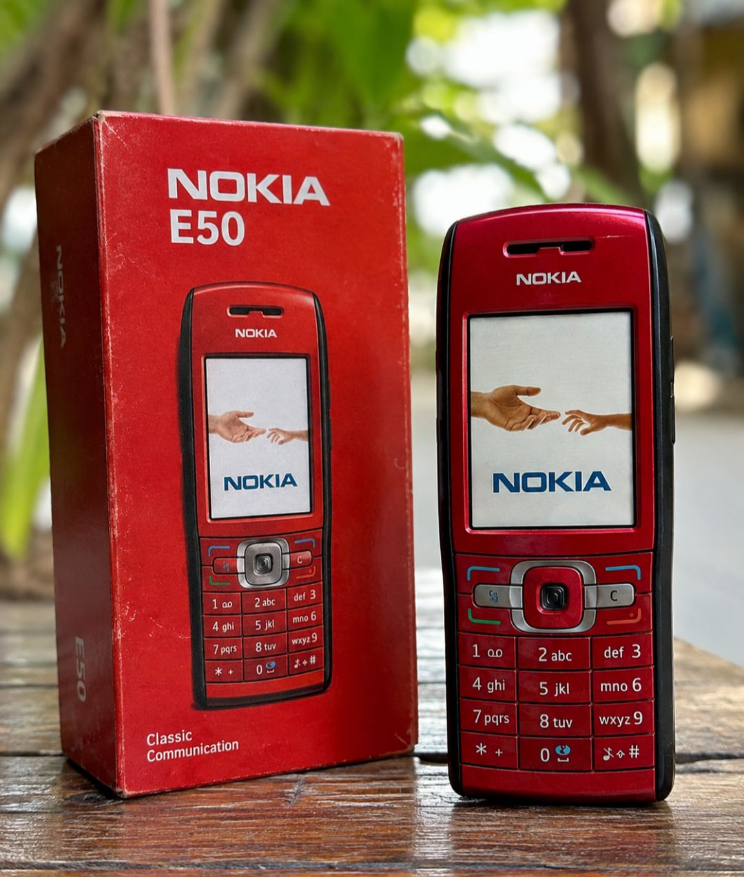 にこ　３箱　x3点 Nokia E50 A true classic from the golden era of Nokia. Simple