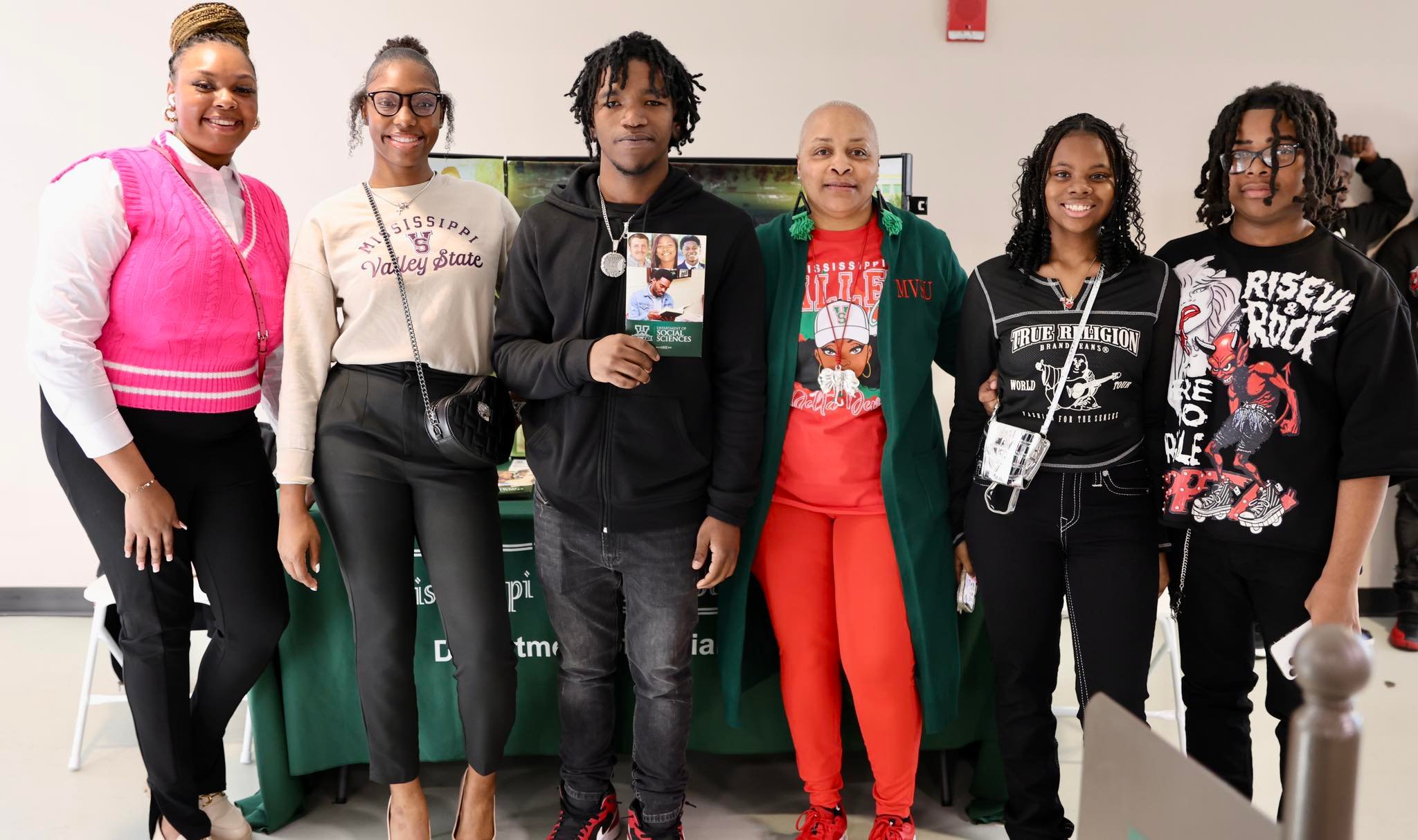 Mississippi Valley... - Mississippi Valley State University