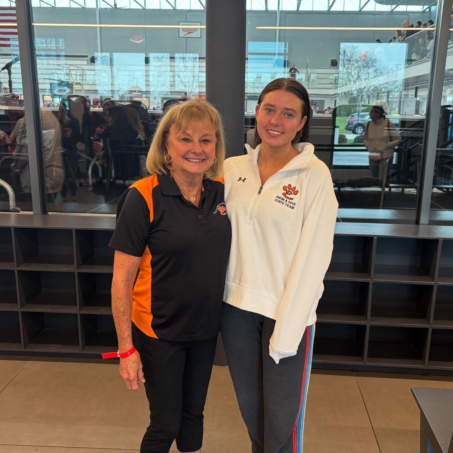 Senior diver McLaren Seaton caps... - EHS Swim and Dive Team | Facebook