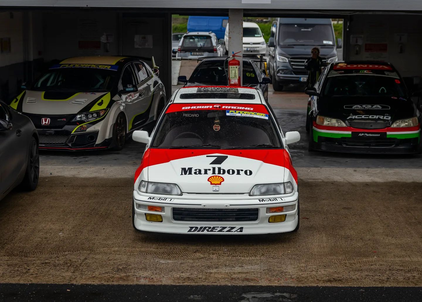 昭和 SHOWA RACING - SHOWA RACING MARLBORO EF9 📸...