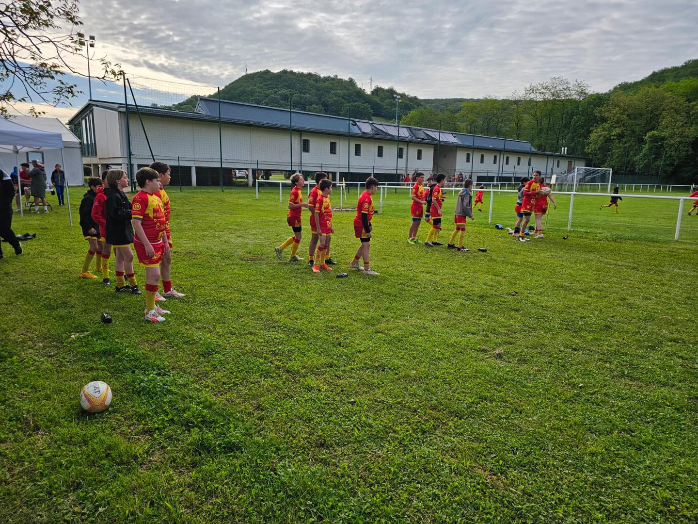 RODEZ RUGBY - Retour en images sur nos U 12 présents... | Facebook