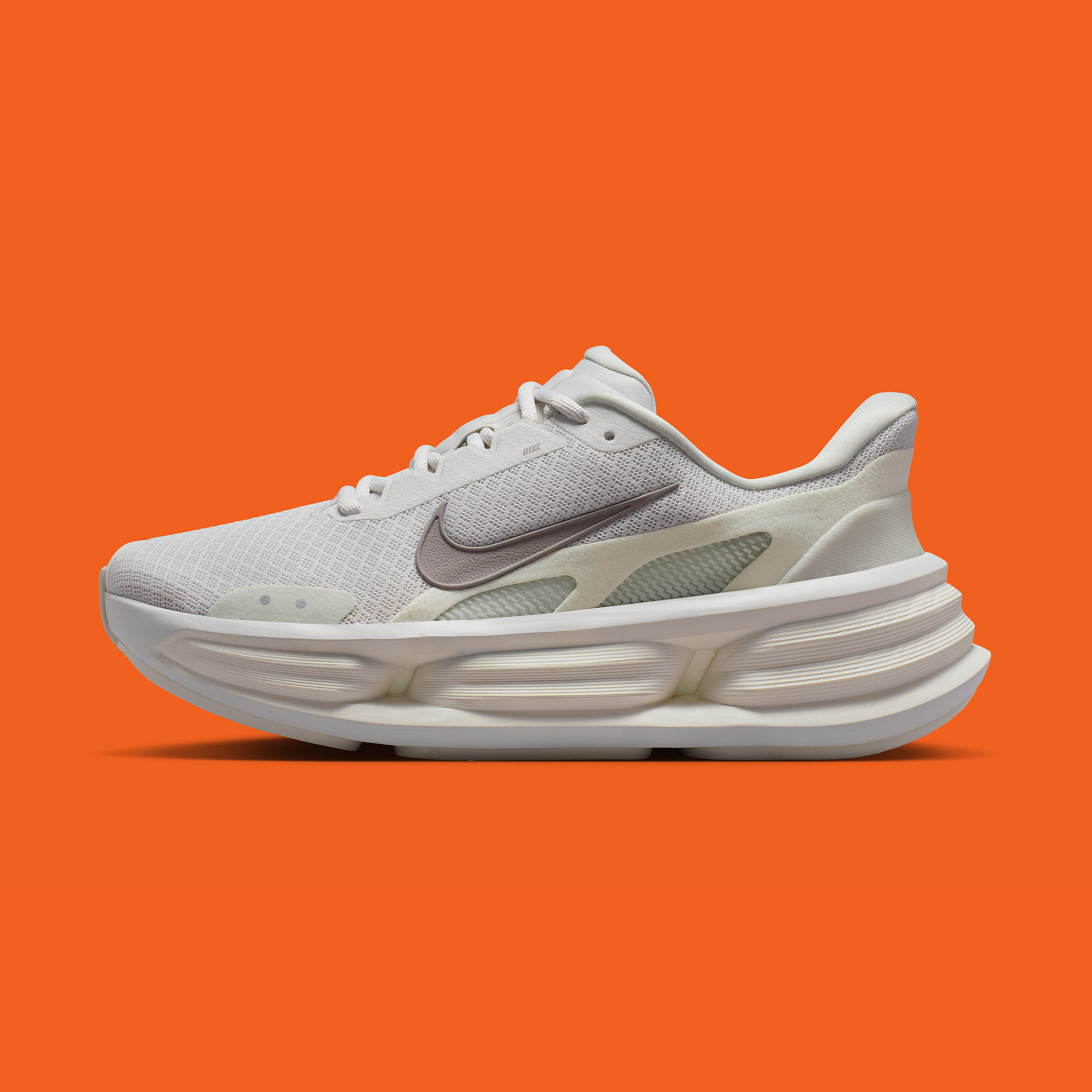 Say hello to the Nike Comfort Ride EasyOn, the brand